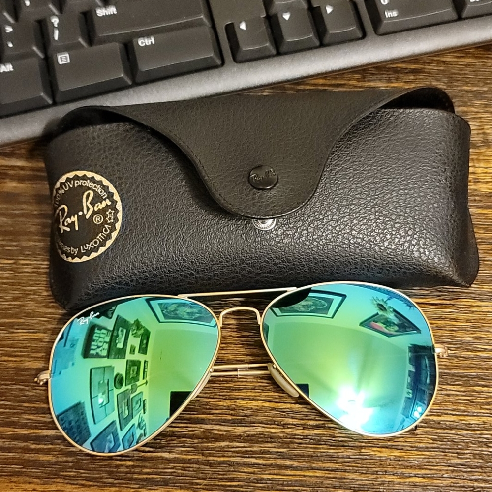 RAY-BAN 62MM MATTE GOLD MIRRORED GREEN AVIATORS